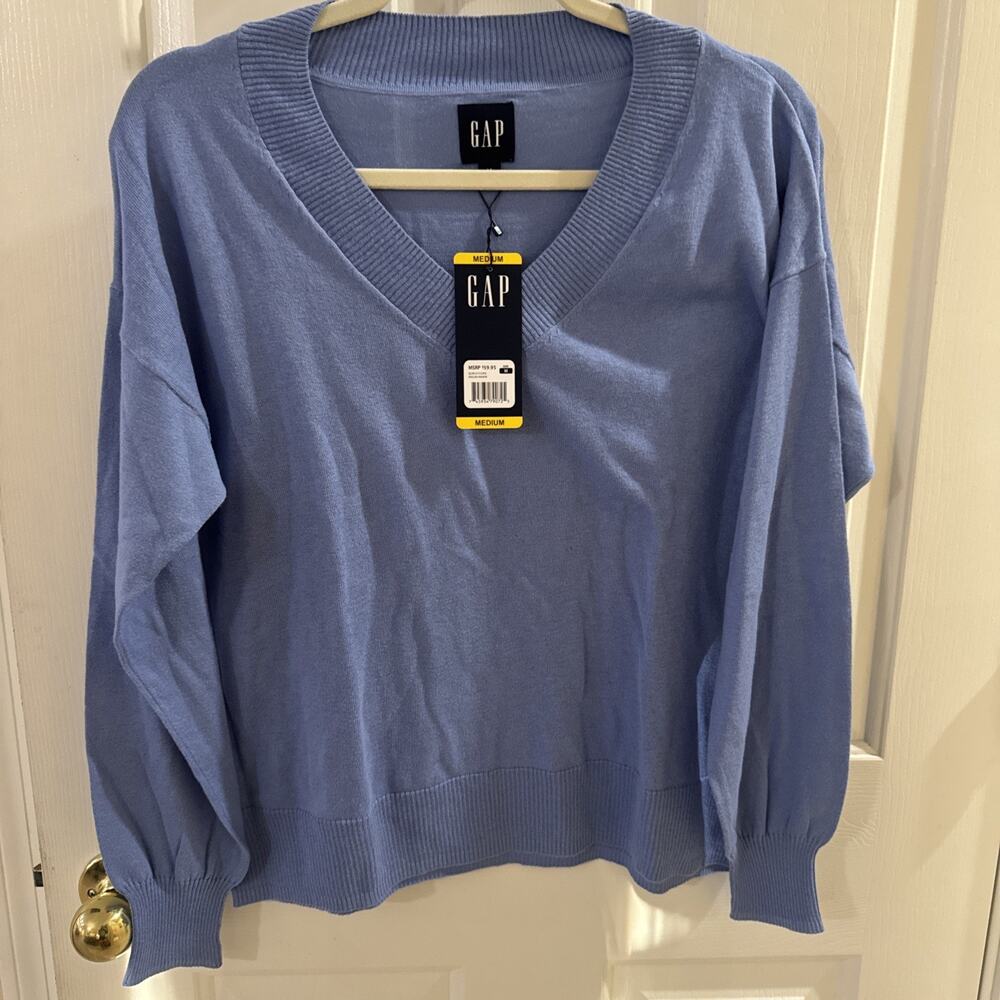 GAP Women Med NWT Periwinkle Blue V-Neck Cotton Modal Knit Sweater Casual Preppy
